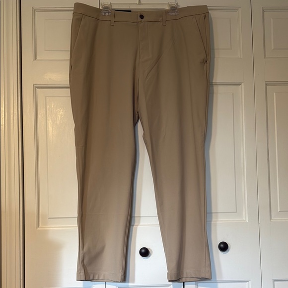 NWT-Lululemon ABC Classic Fit Trouser-40x32-Khaki